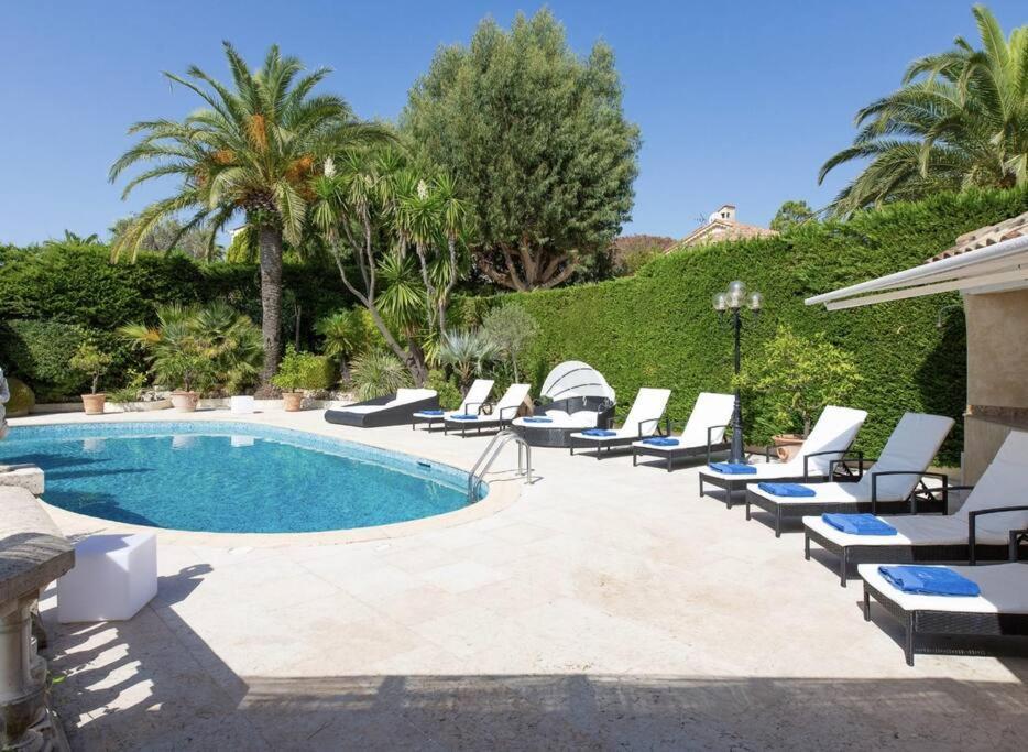 Le Castel Rose Super Cannes, Face Aux Iles De Lerins Vallauris Exteriér fotografie