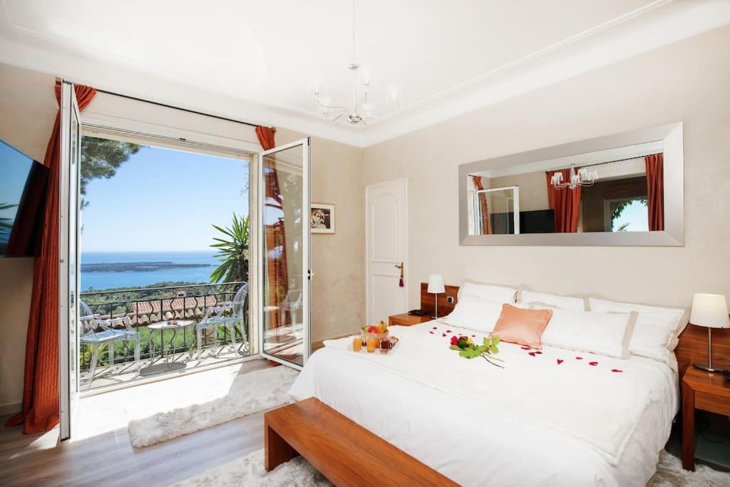 Le Castel Rose Super Cannes, Face Aux Iles De Lerins Vallauris Exteriér fotografie